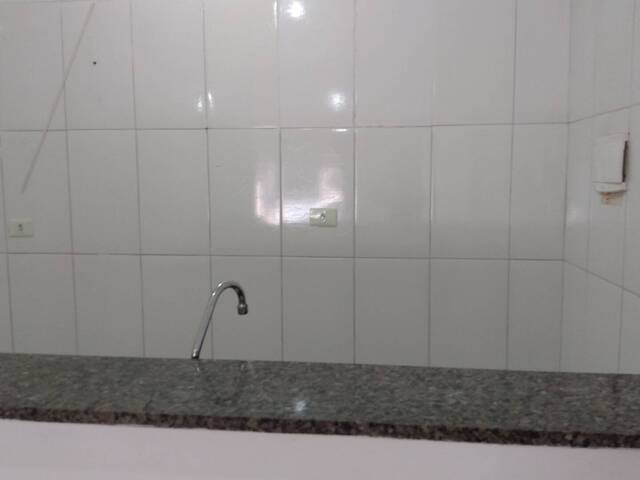 Sala para Locação em São Vicente - 4