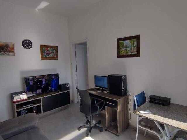 #24 - Apartamento para Venda em São Vicente - SP
