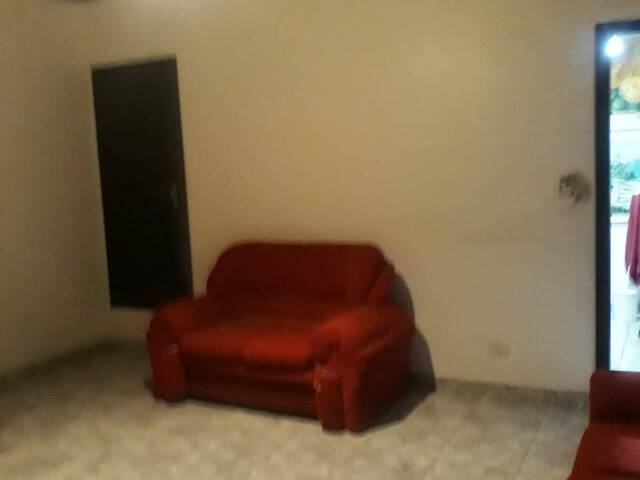 #26 - Casa para Venda em São Vicente - SP