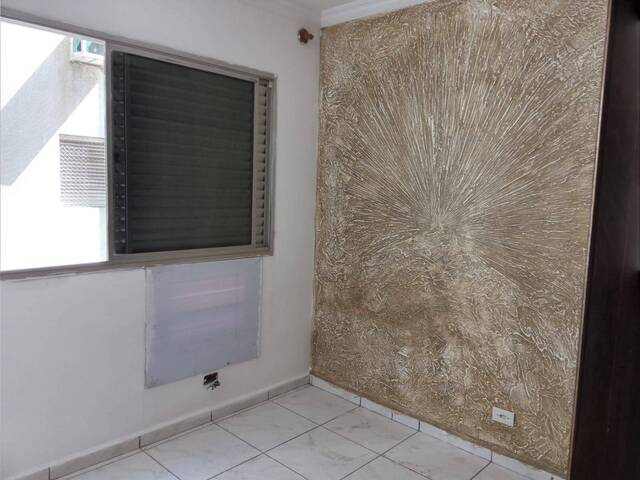 #30 - Apartamento para Venda em São Vicente - SP