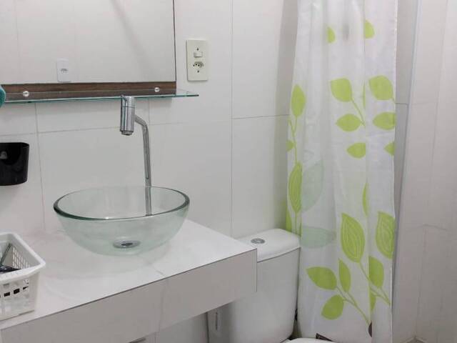 Apartamento para Locação em São Vicente - 4