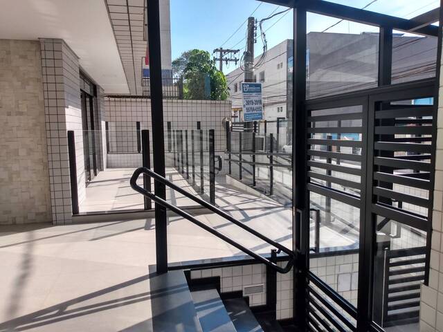 #44 - Apartamento para Venda em São Vicente - SP