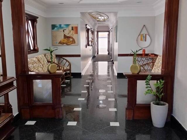 #46 - Apartamento para Venda em Praia Grande - SP